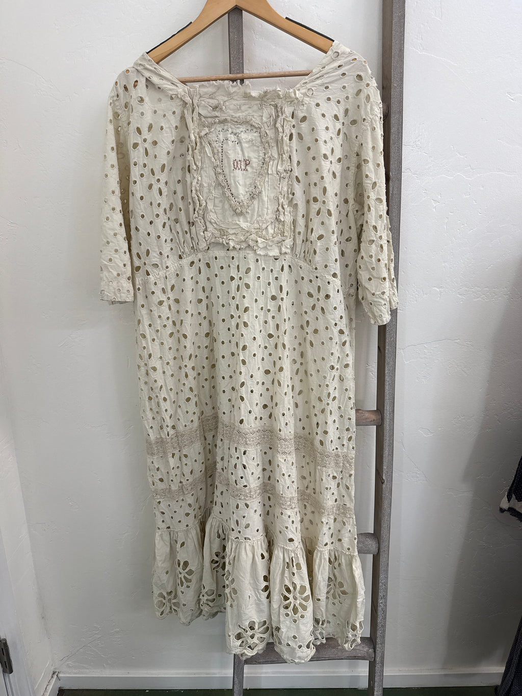 Dress 959 Eyelet Haru