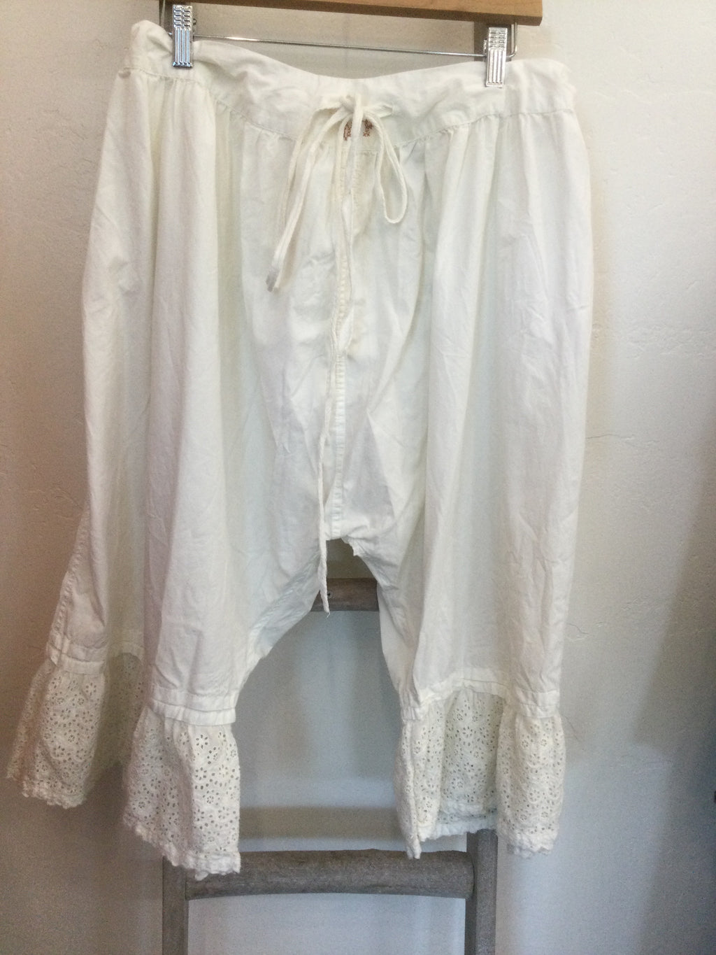 Bloomers 213 Poplin Love More
