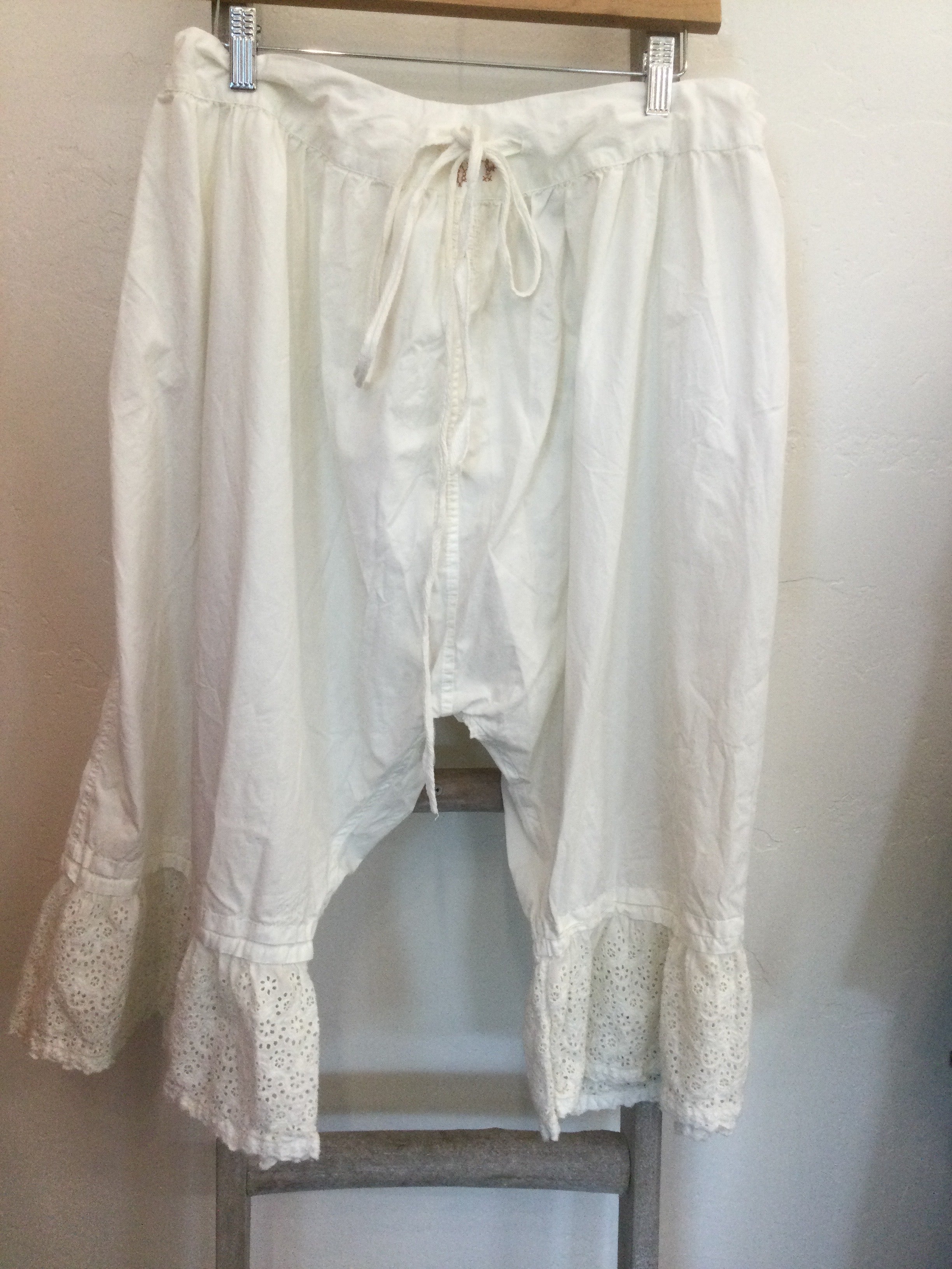Bloomers 213 Poplin Love More