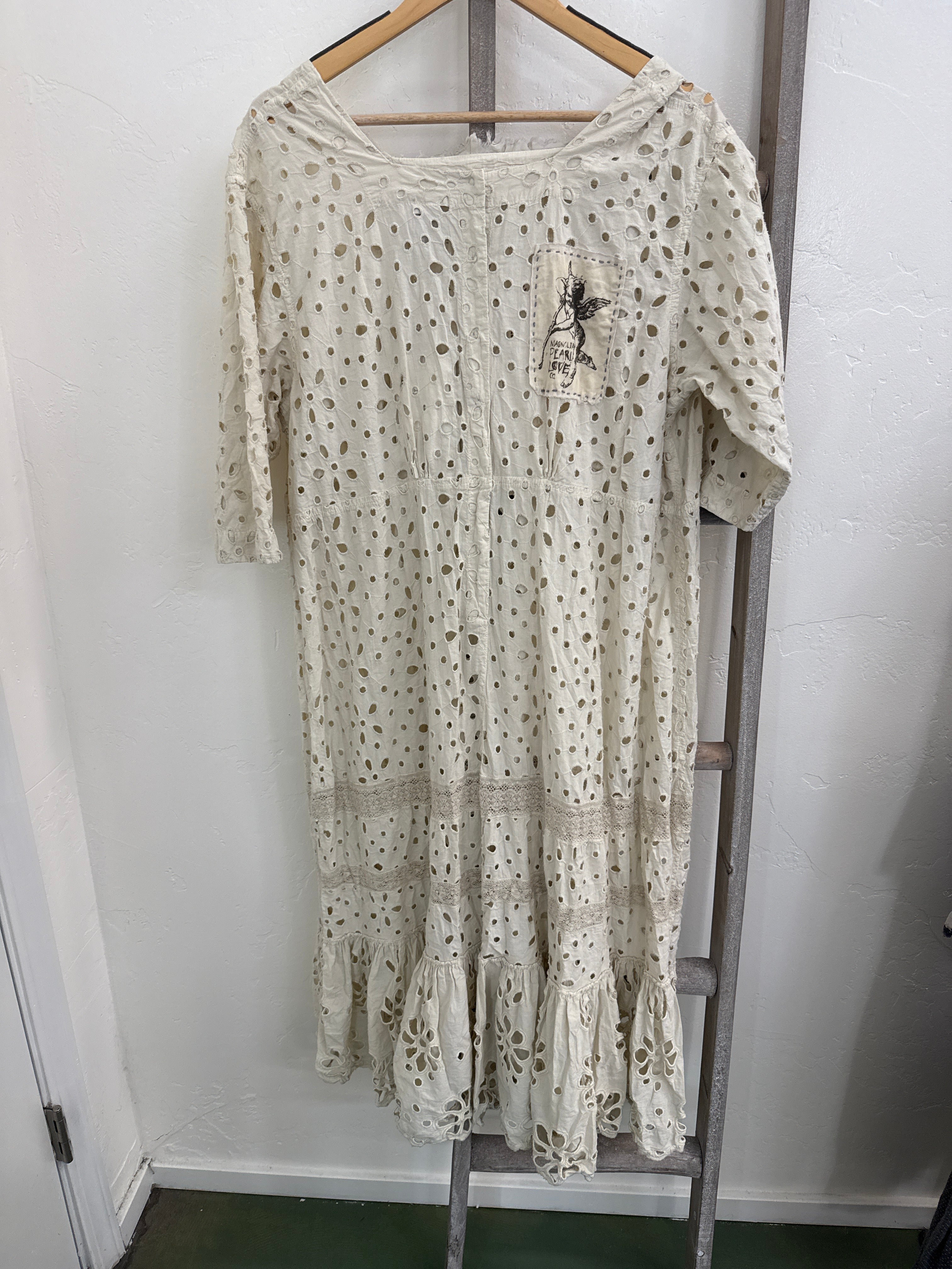 Dress 959 Eyelet Haru