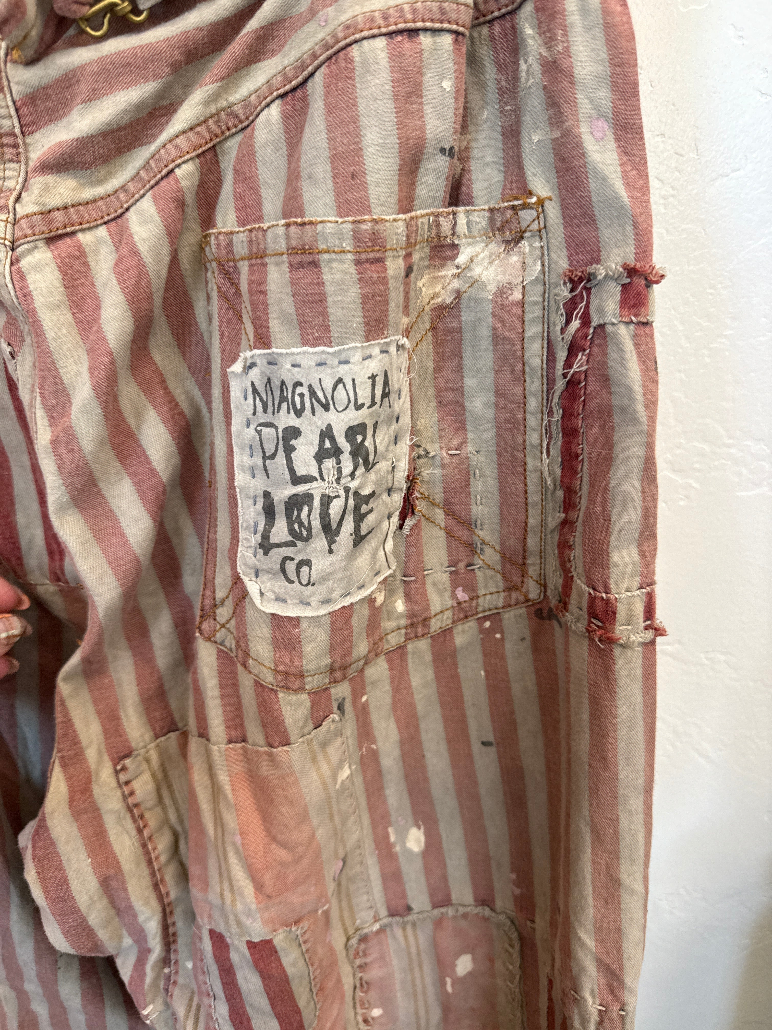 Stripped minor pants