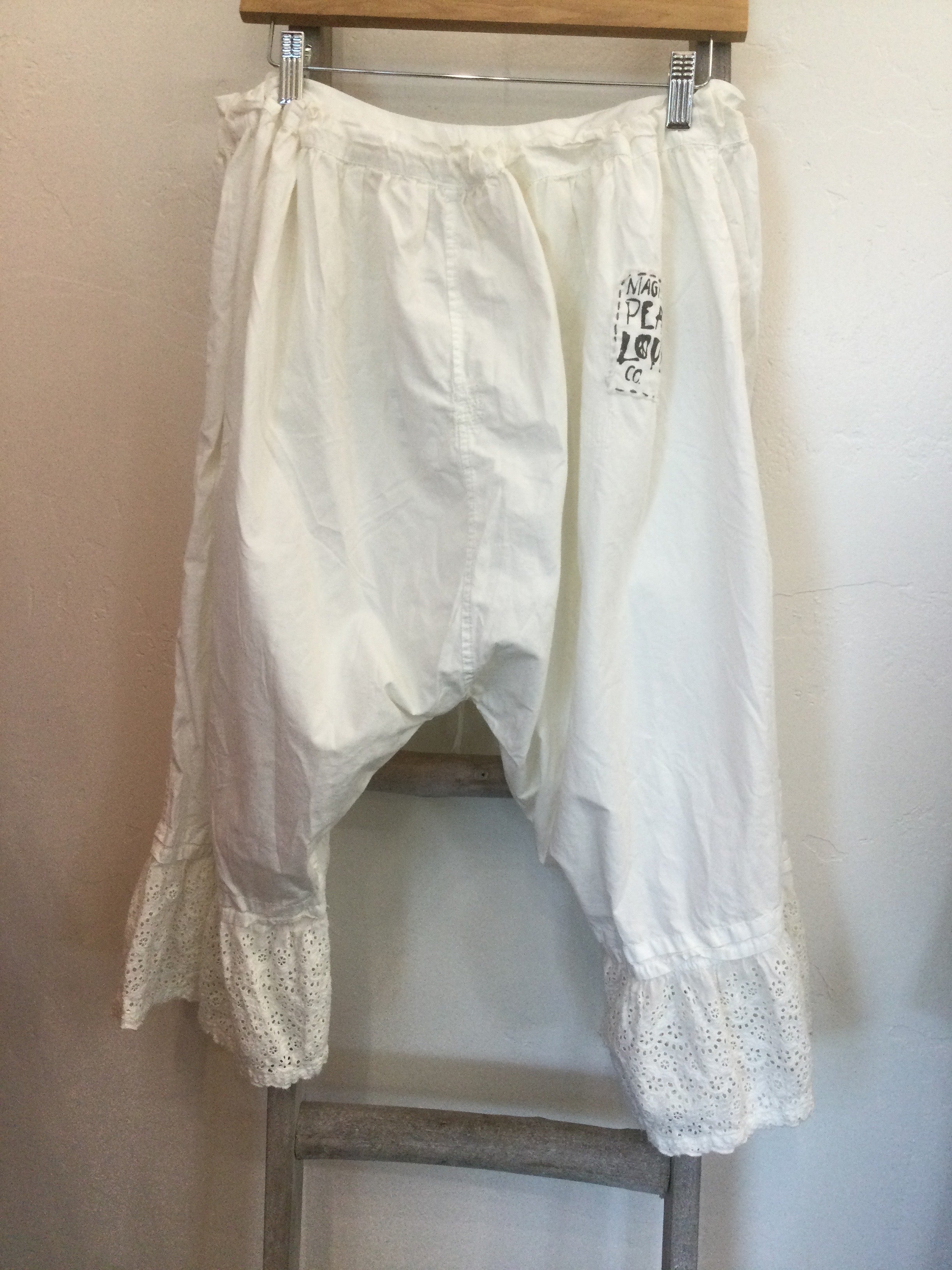Bloomers 213 Poplin Love More