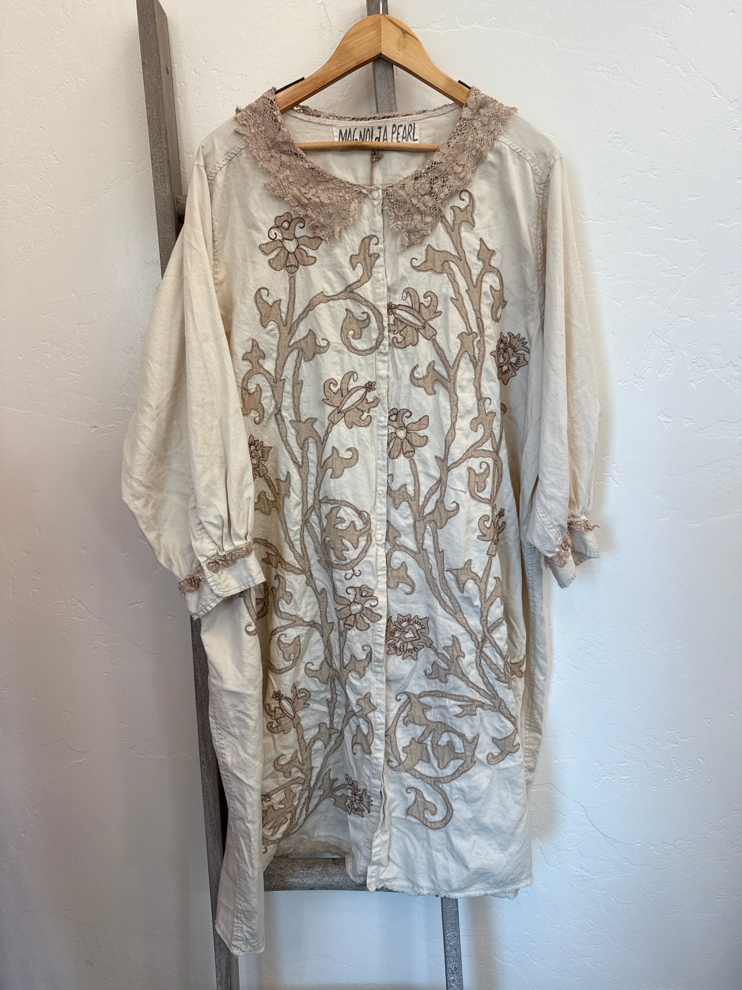 Leola embroidered coat